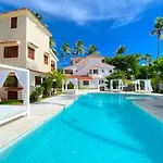 TrueCost Resort Villas Paradise